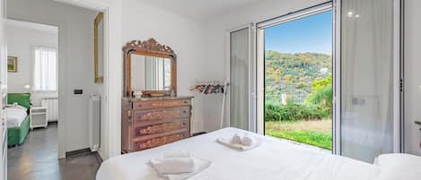 Family Villa, Multiple Bedrooms, 2 Bathrooms (Moneglia Villa in A Quiet Place) | View from room