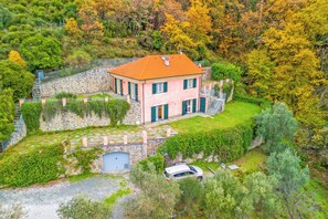 Family Villa, Multiple Bedrooms, 2 Bathrooms (Moneglia Villa in A Quiet Place) | Exterior