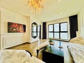 Living area - Goldcoast Premium Beachfront Apartment (Nha Trang)