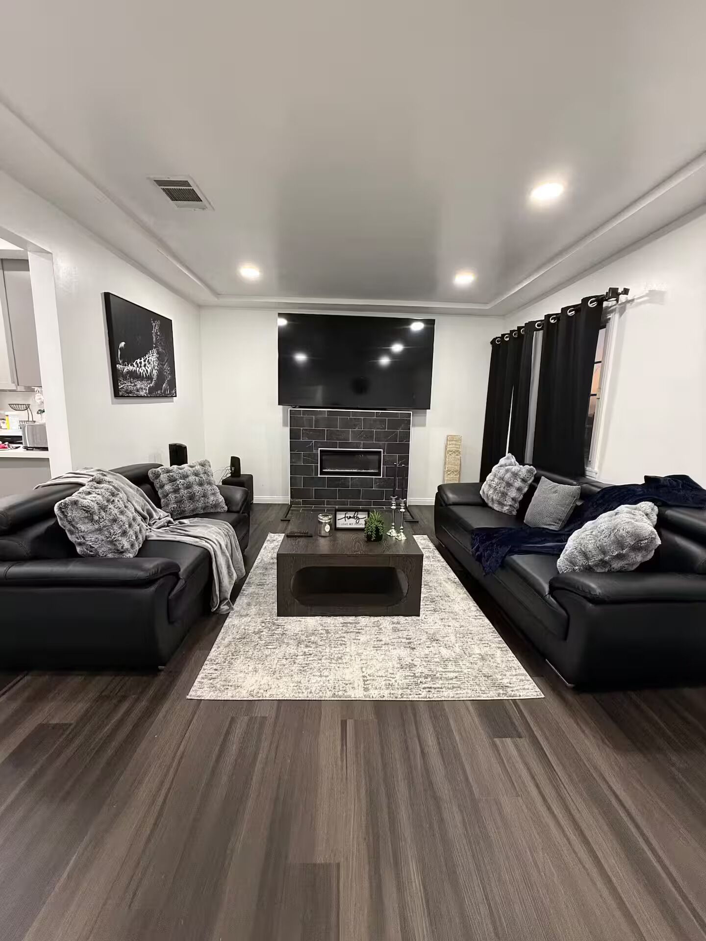 Smart-TV, peis og stereoanlegg