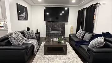 Smart-TV, peis og stereoanlegg