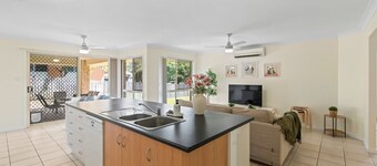 Riverview Modern Haven | Entire 4BR Home