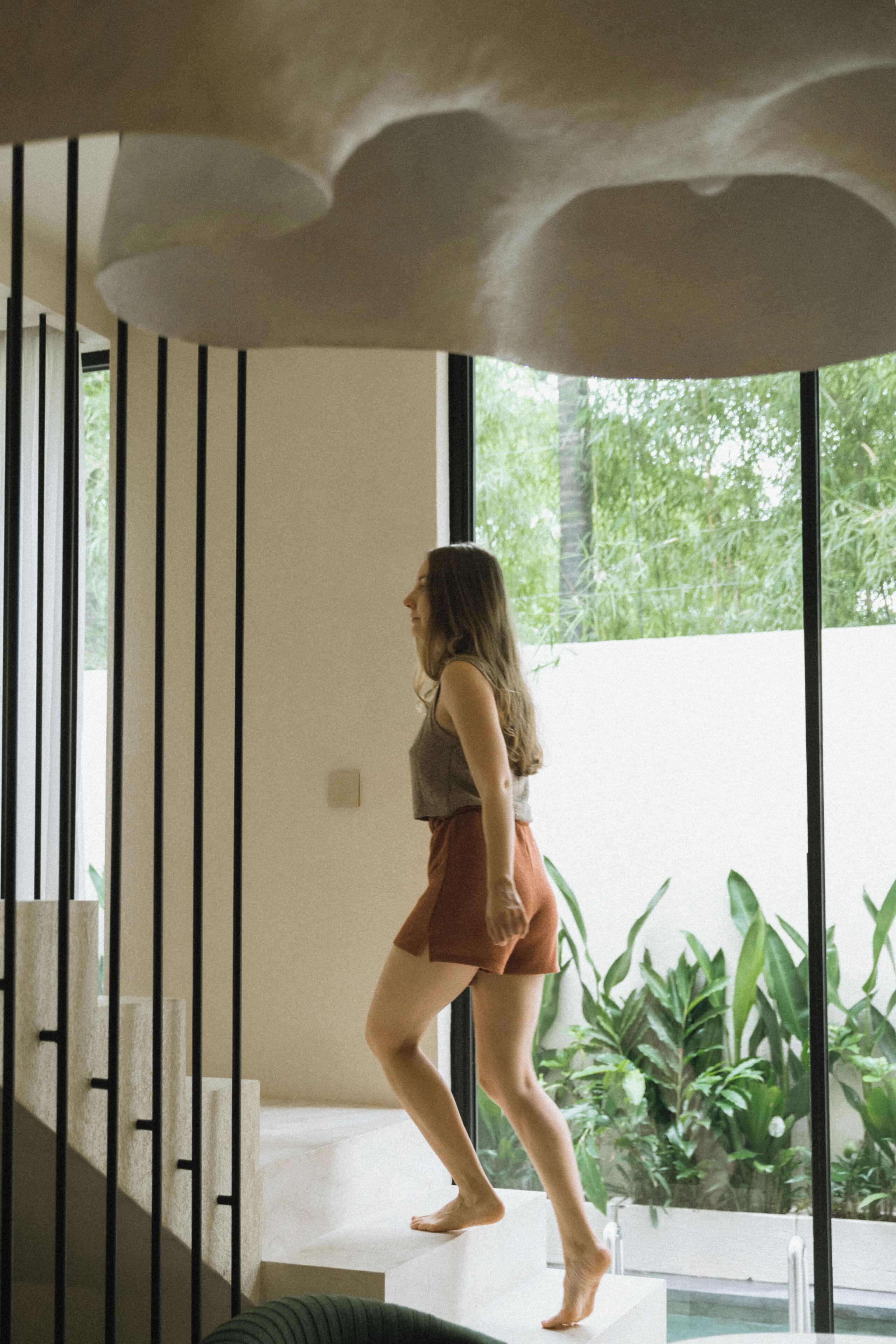 ลักซ์ชัวรี่วิลล่า, 2 ห้องนอน | บริเวณนั่งเล่น | สมาร์ททีวี 20 นิ้ว พร้อมช่องดิจิตอล