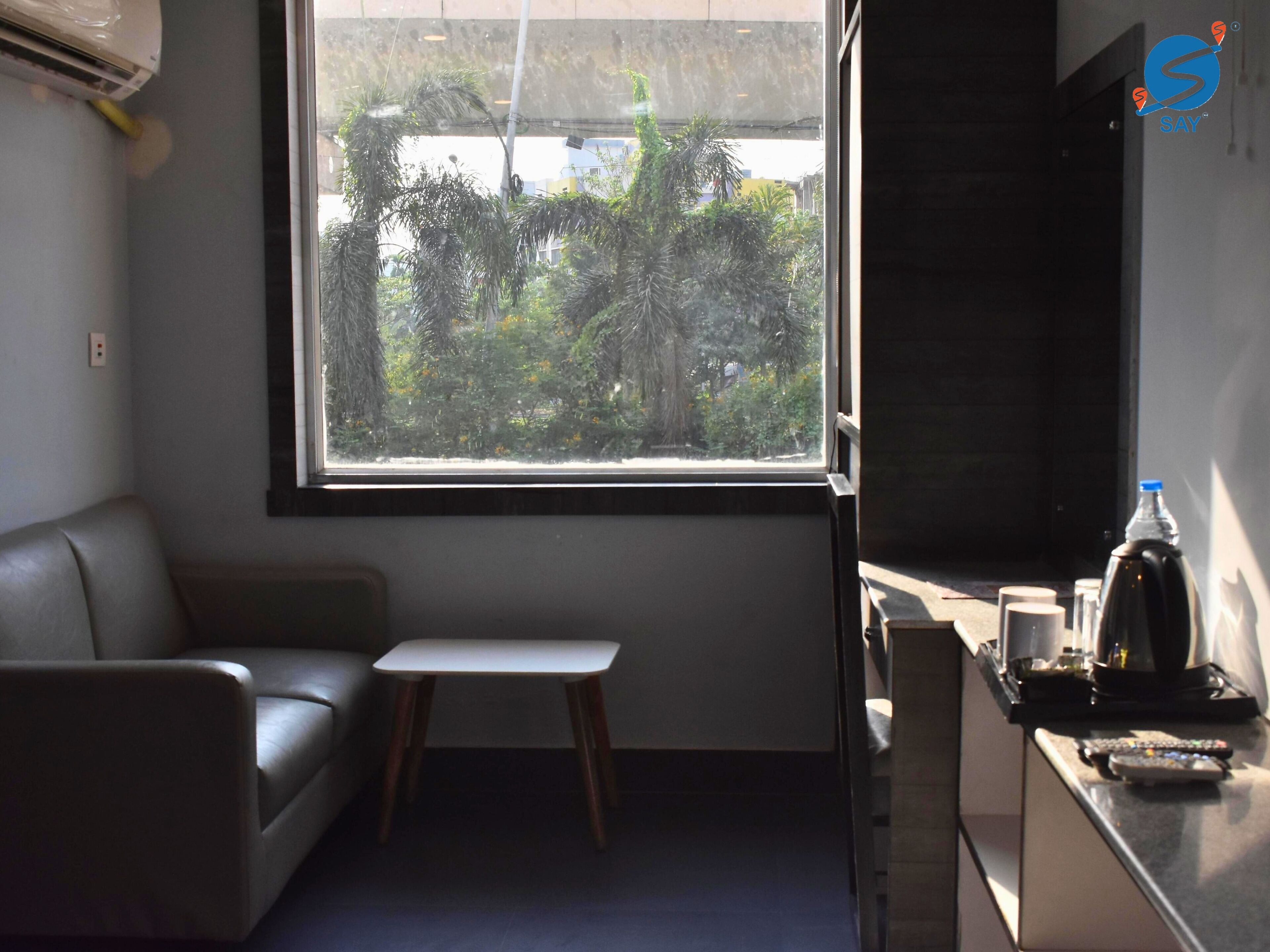 Laptop workspace, free WiFi