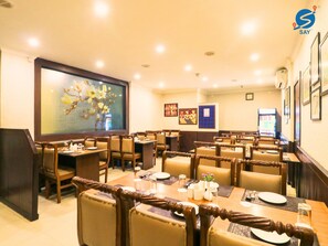 Restaurant - Say Moments (Kolkata)