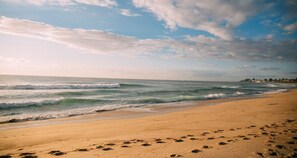 Beach - Skippers Hideaway - A Peaceful Coastal Escape (The Entrance North)
