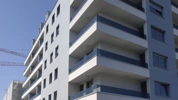 Studio (Studio Apartment With Balcony) | Exterior