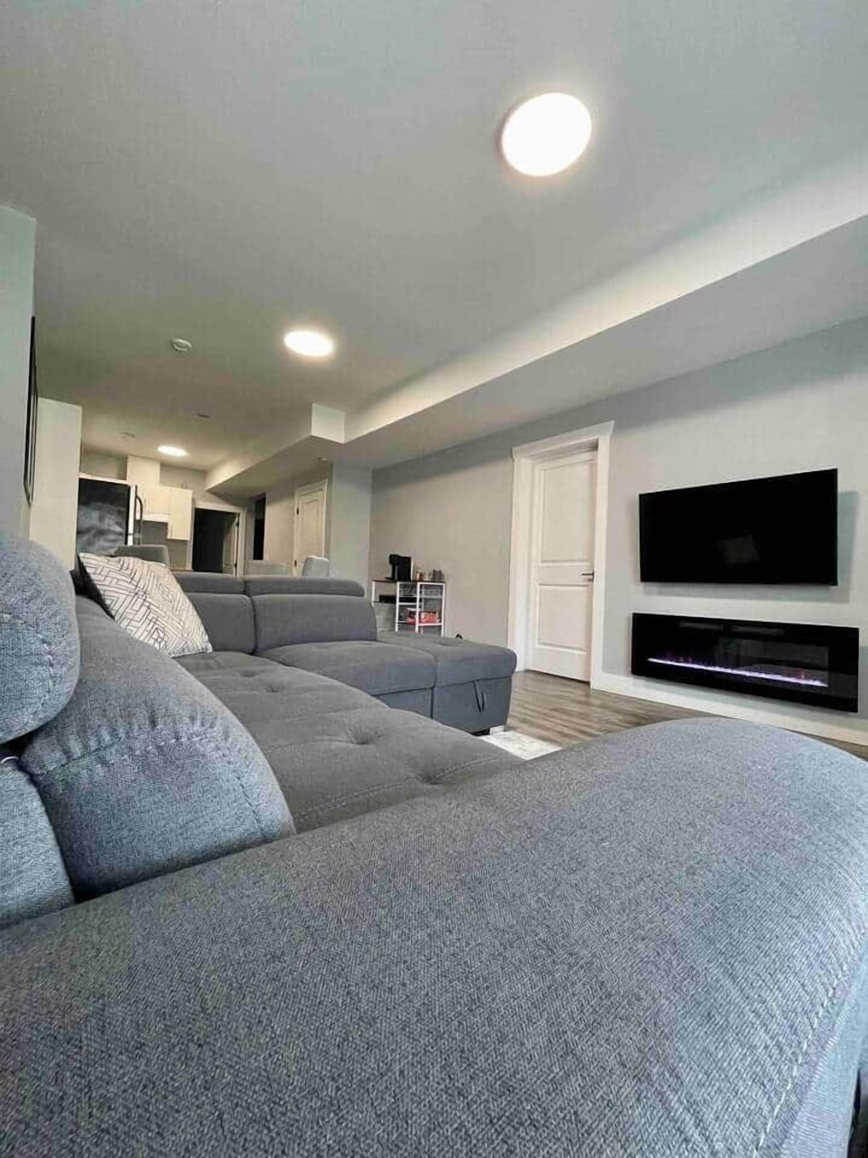 スマートテレビ、暖炉