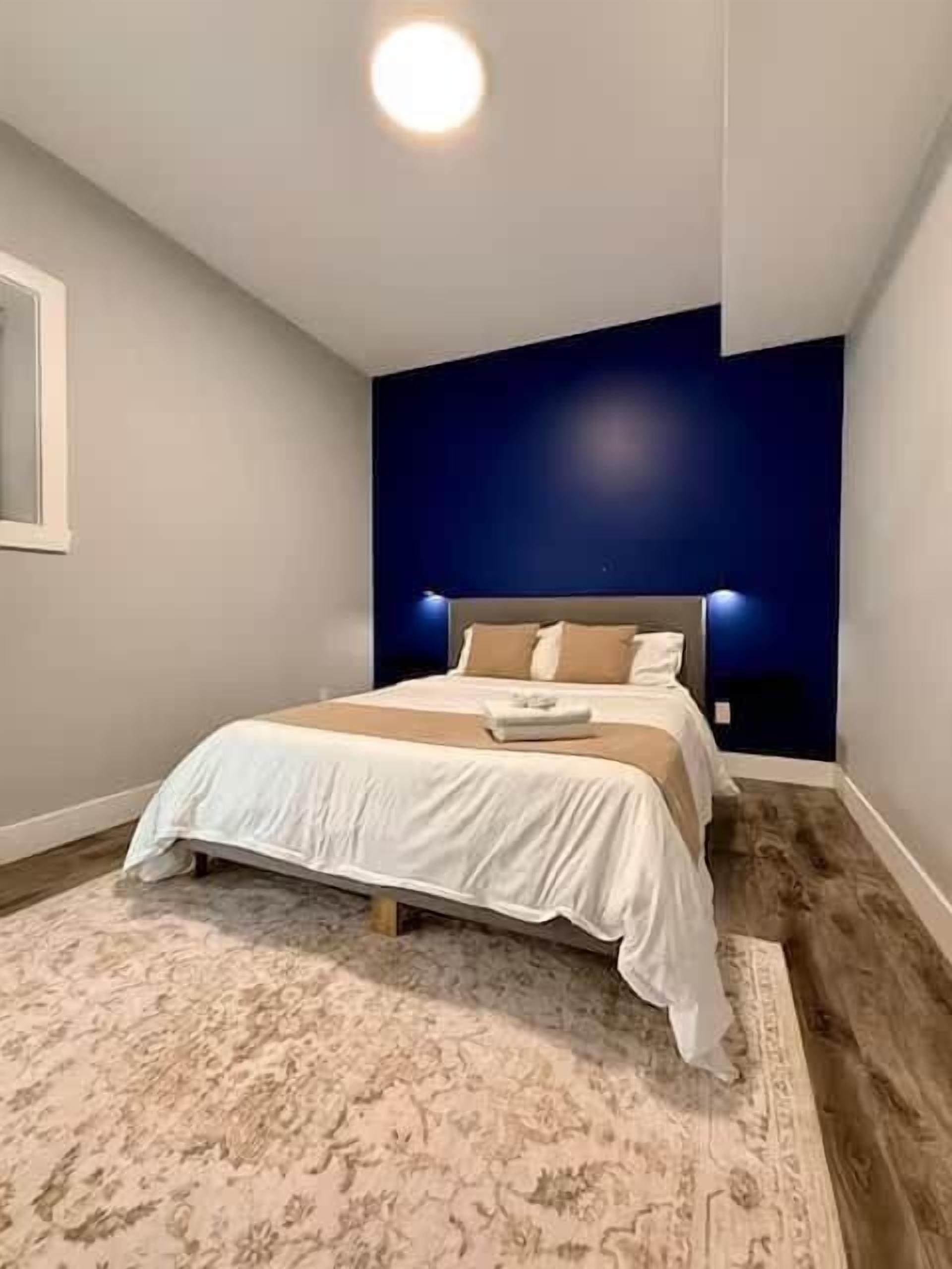 アイロン / アイロン台、WiFi (無料)、ベッドシーツ、車椅子でアクセスできる設備