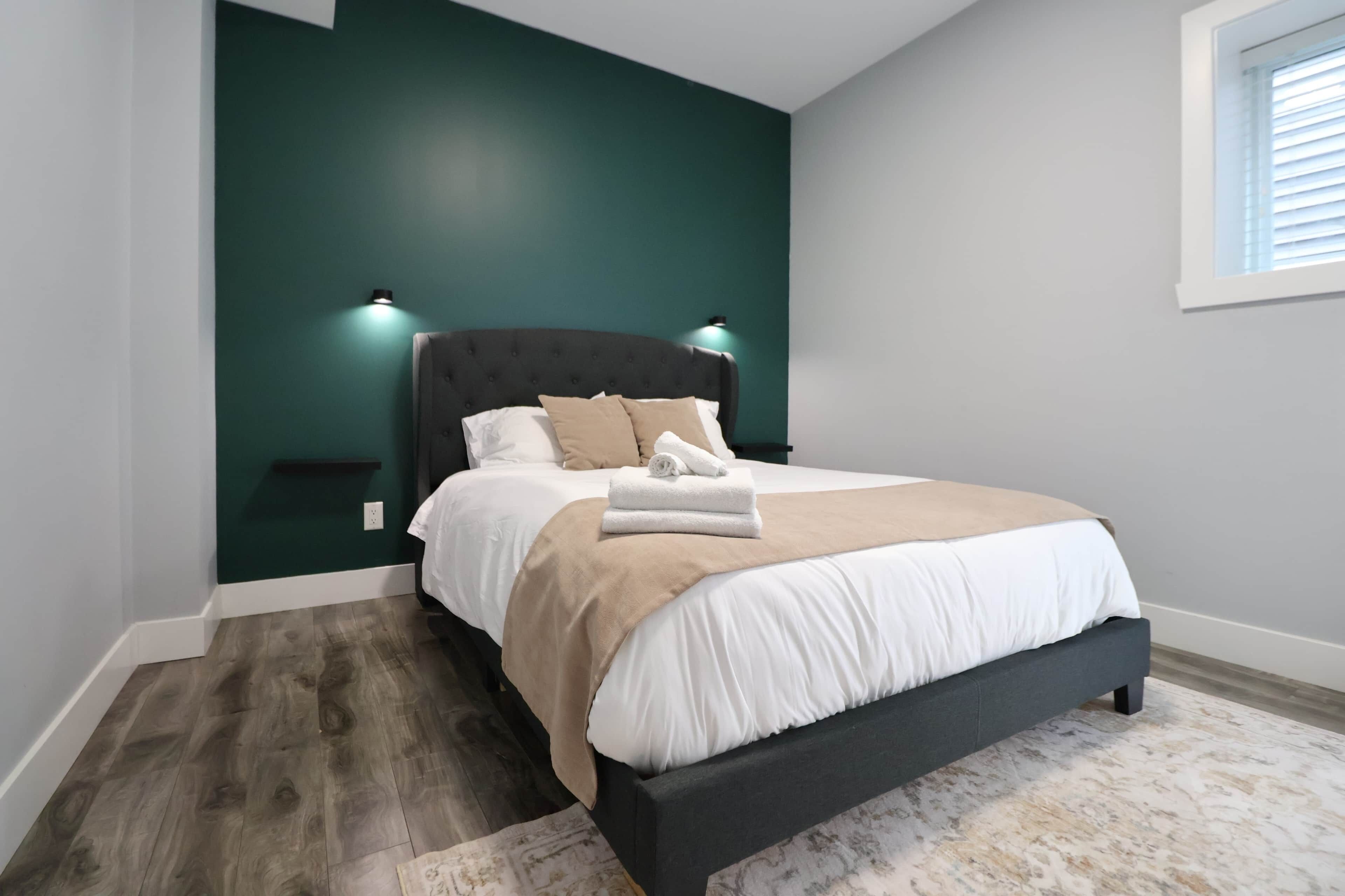 3 bedrooms, iron/ironing board, free WiFi, bed sheets