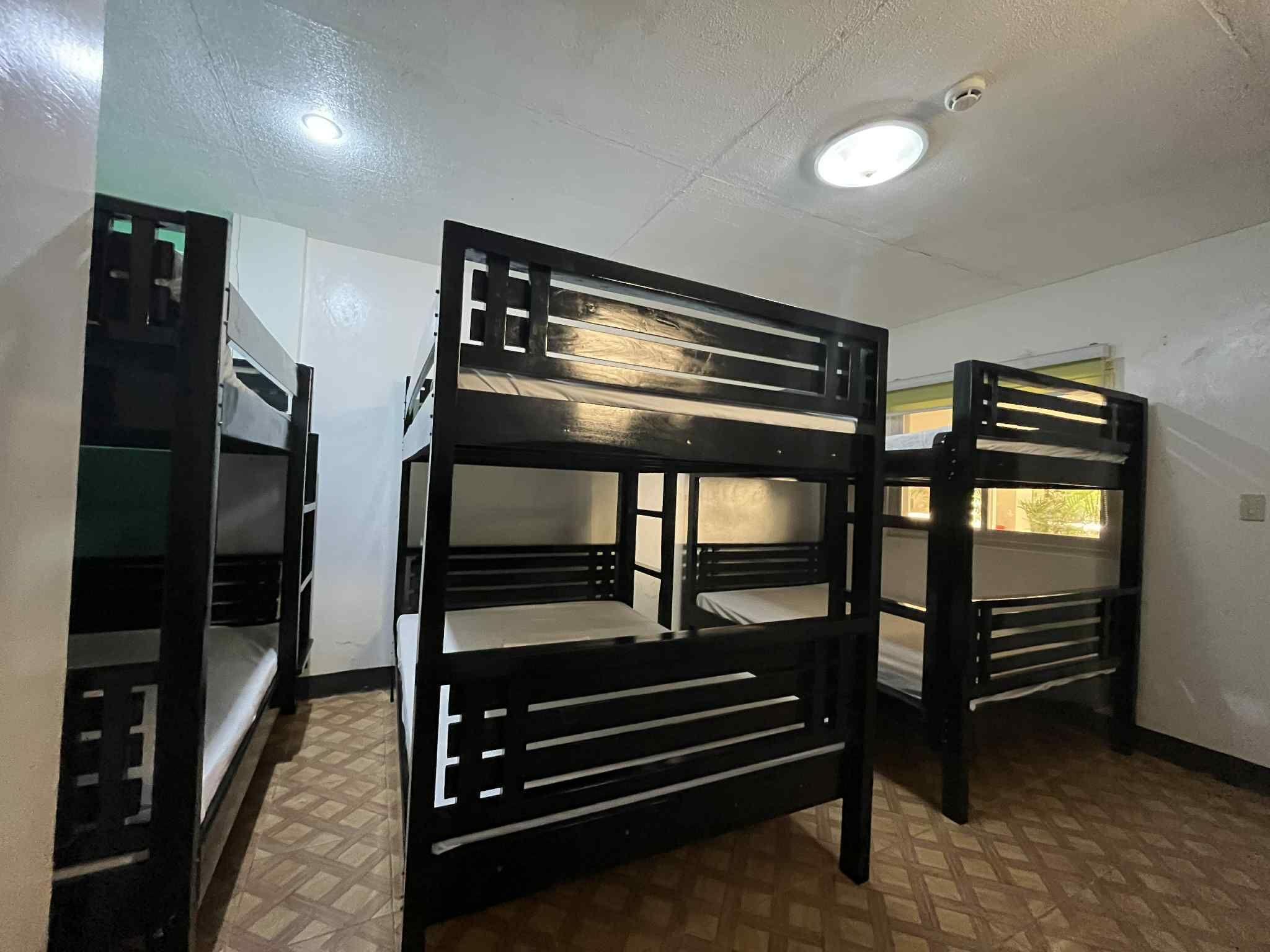 ファミリー 共同ドミトリー | WiFi (無料)