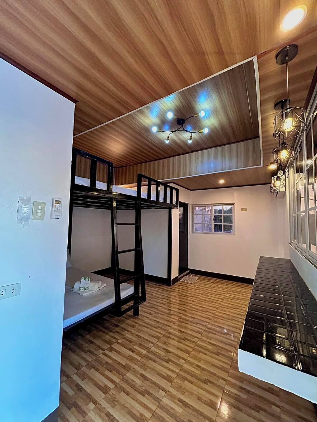 Penthouse | Free WiFi