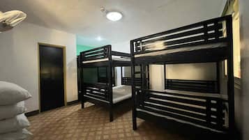 Family Shared Dormitory | Free WiFi