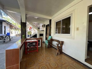 Superior Quadruple Room | Balcony - KNB West Villa Inn by SMS Hospitality (Bolinao)