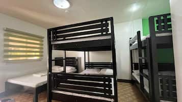 Family Room | Free WiFi