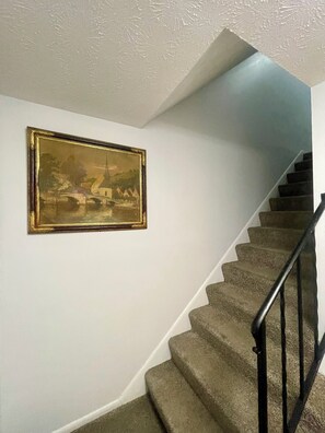 Interior - Spacious2 - bedroom condo in tranquil (Reynoldsburg)