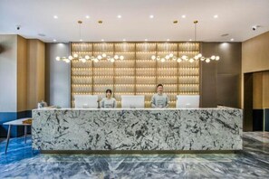 Lobby - Yangjiang Jiangcheng Junyi Square Atour X Hotel (Yangjiang)