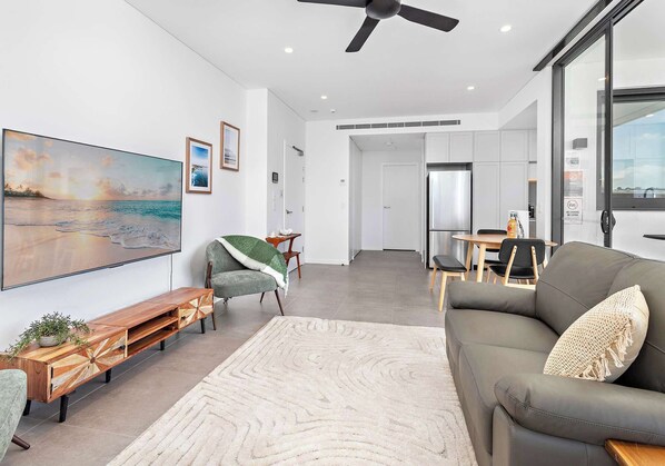 Aqua Cove Marina Escape  |  Air Conditioning, Free Wifi and Central Marina Location - Aqua Cove - Marina Escape (Shell Cove)