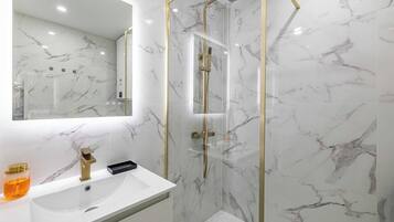 Apartemen | Kamar mandi