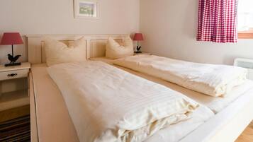 House | 2 bedrooms, individually furnished