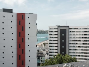 Exterior - The Paloma Suite by Homello | Quiet • Central • Perfect for Long Stays (Auckland)