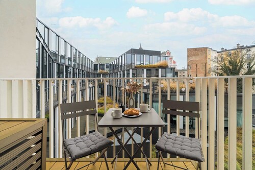 Cozy Apartment | Air Conditioning | Balcony