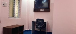 Interior - Hotel Roope Inn (Bengaluru)