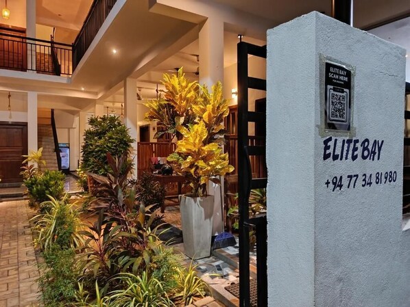 Lobby - Elite Bay Arugambay (Arugam Bay)