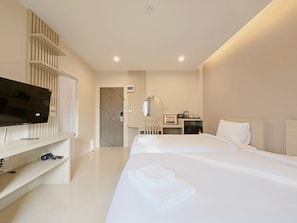 Superior Twin Room | Blackout drapes, free WiFi, bed sheets - Maraya Residence (BangBua Thong, BangBua Thong)