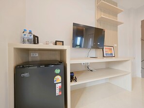 Superior Double Room | Blackout drapes, free WiFi, bed sheets - Maraya Residence (BangBua Thong, BangBua Thong)