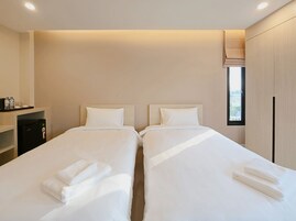 Superior Twin Room | Blackout drapes, free WiFi, bed sheets