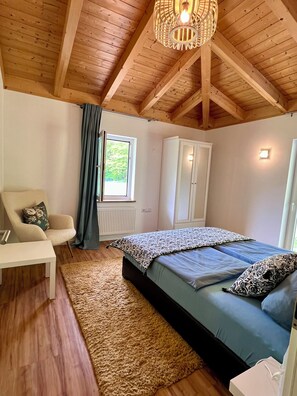 1 bedroom, free WiFi, bed sheets - Cozy vacation apartment in the Upper Danube Nature Park (Beuron)