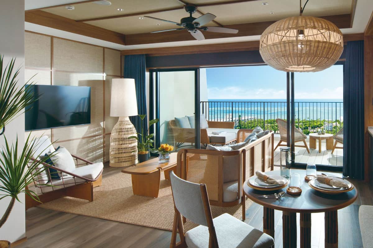 Tallelokero huoneessa, ilmainen Wi-Fi