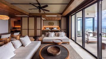 Suite Deluxe (Corner,with Lounge Access)