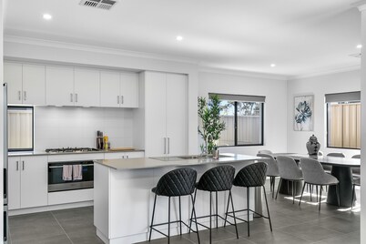 Bloom Brick A Sepal Stay