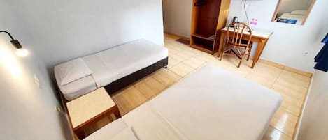 Bàn, truy cập Internet không dây miễn phí