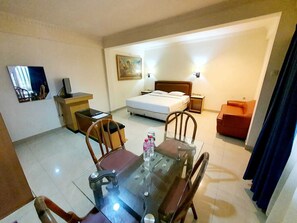 Luxury Double Room | Desk, free WiFi - Hotel Yuta (Sulawesi Utara)
