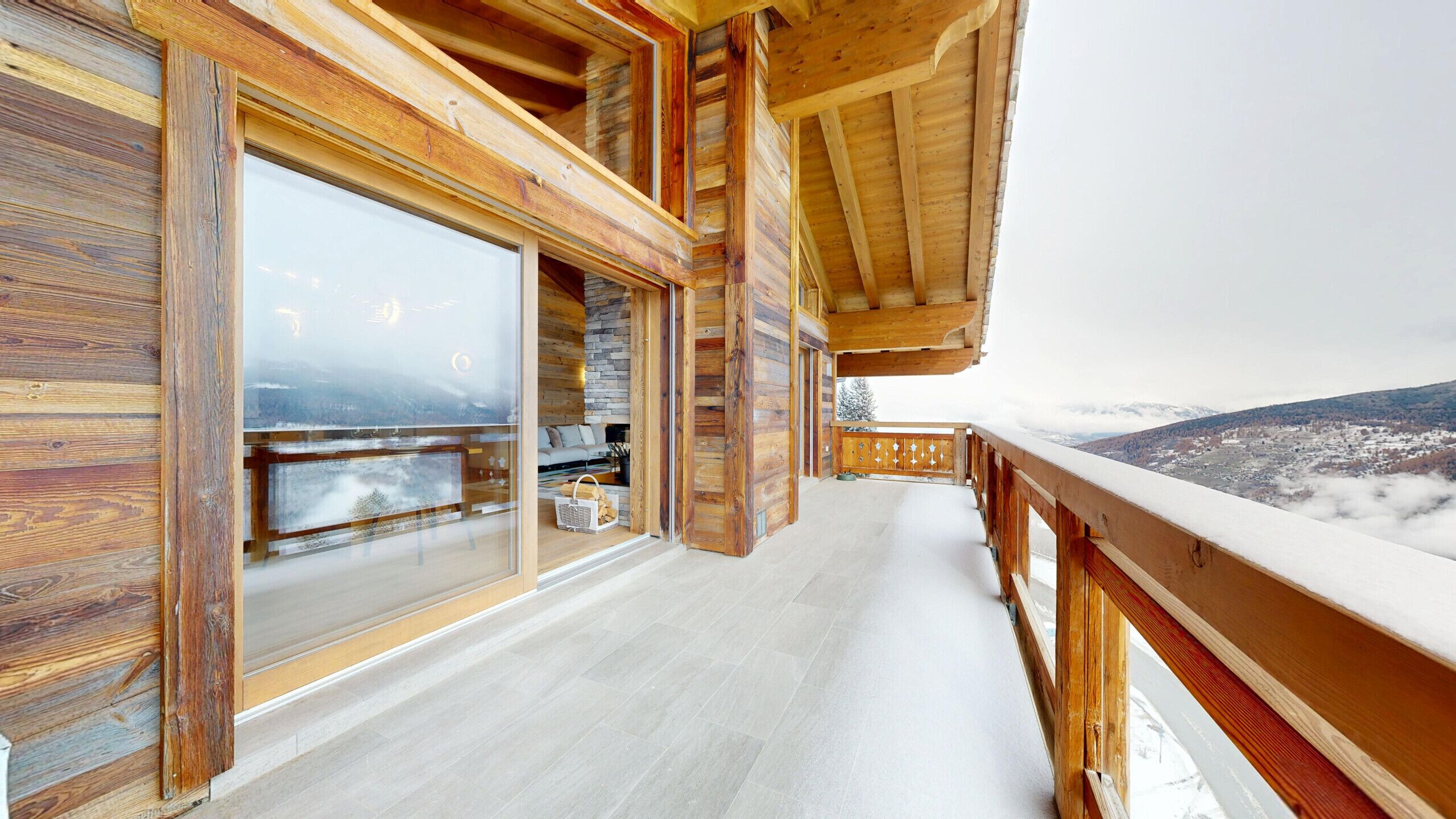 المنطقة المحيطة بالمنشأة