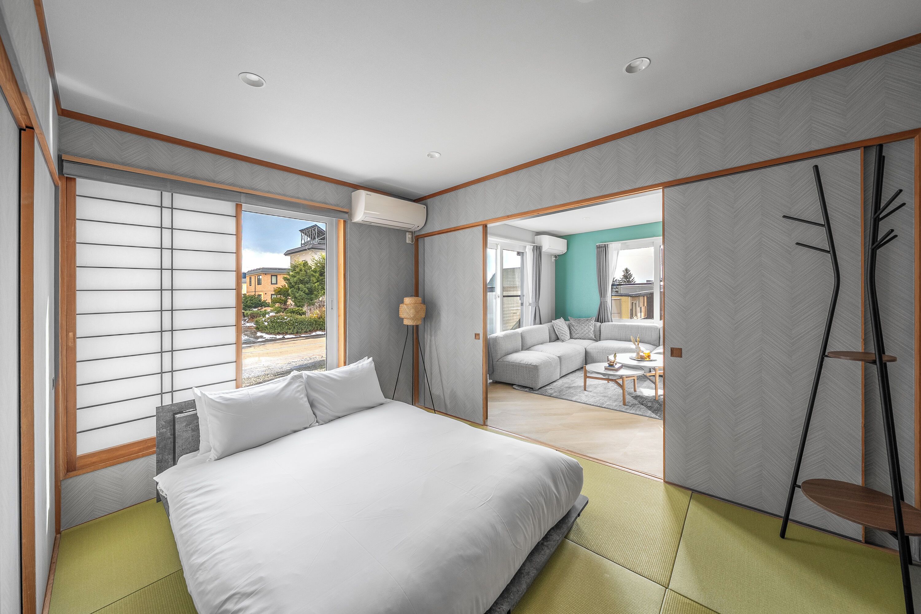 Skrivbord, strykjärn/strykbräda och gratis wi-fi