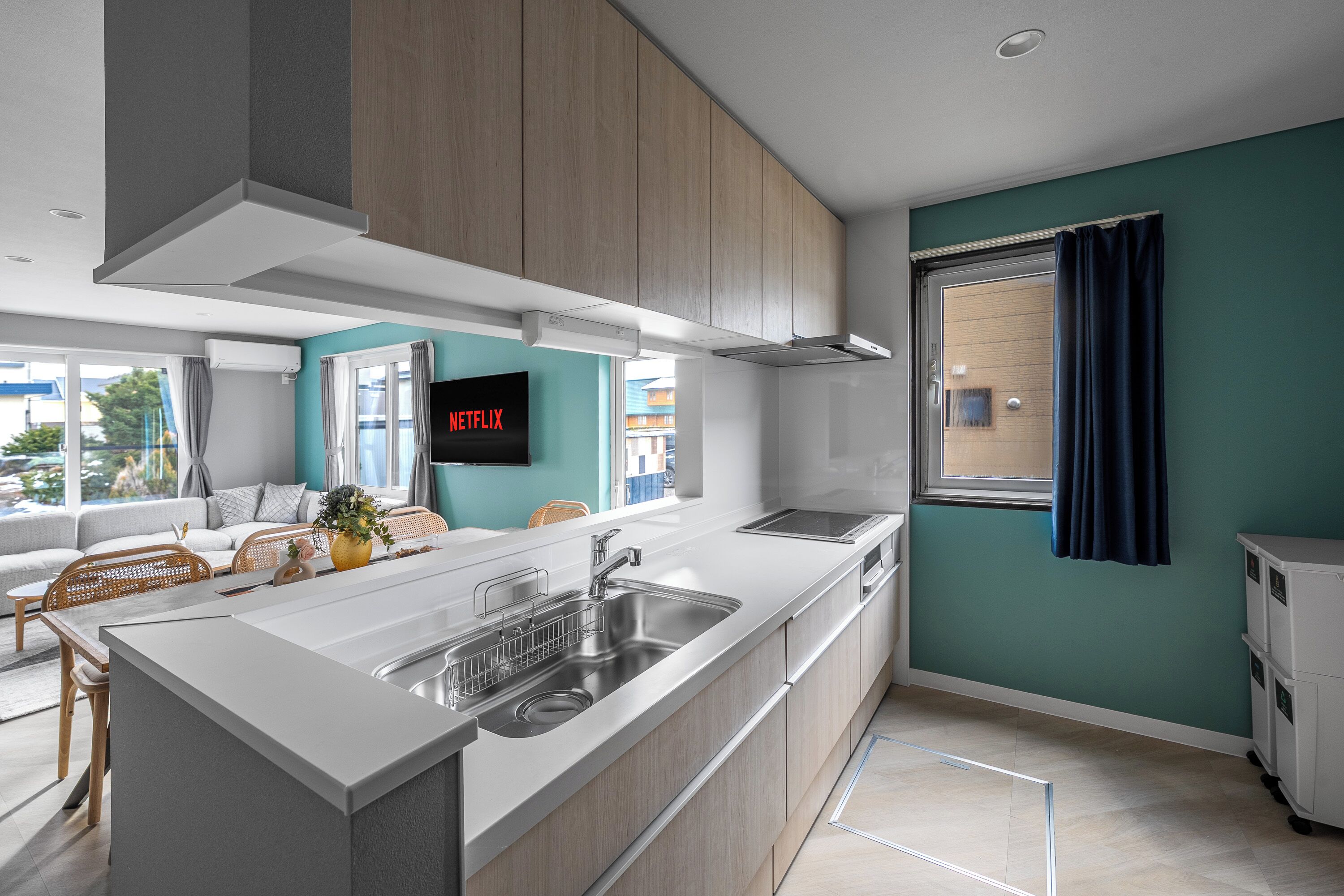 Fridge, microwave, stovetop, rice cooker