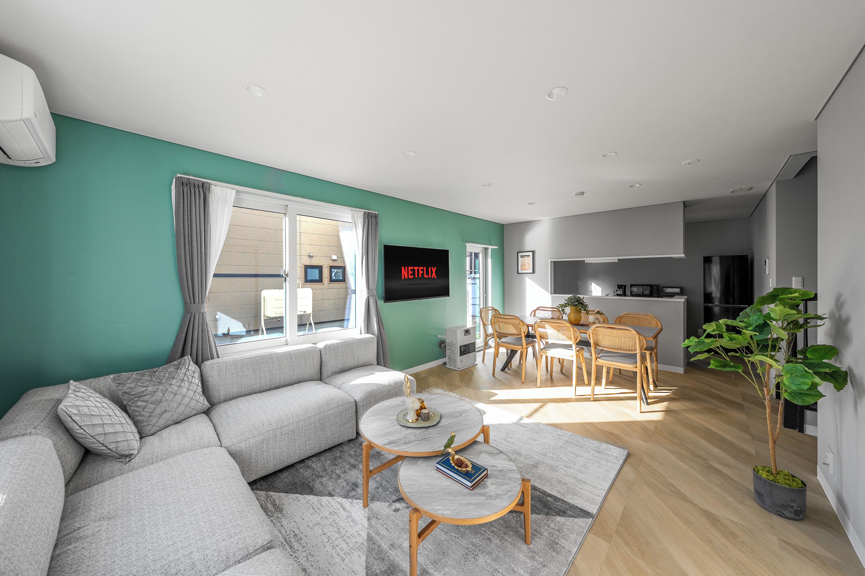 リビング エリア