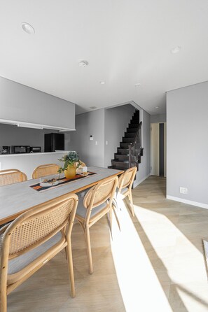 In-room dining - THE KAMUY FURANO (Nakafurano)