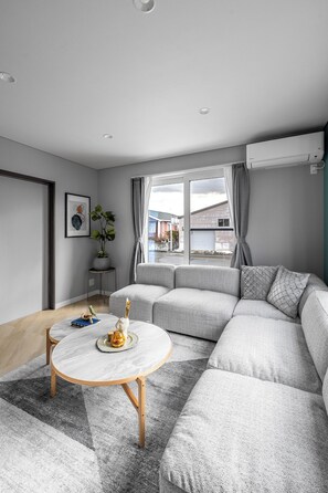 Living area - THE KAMUY FURANO (Nakafurano)