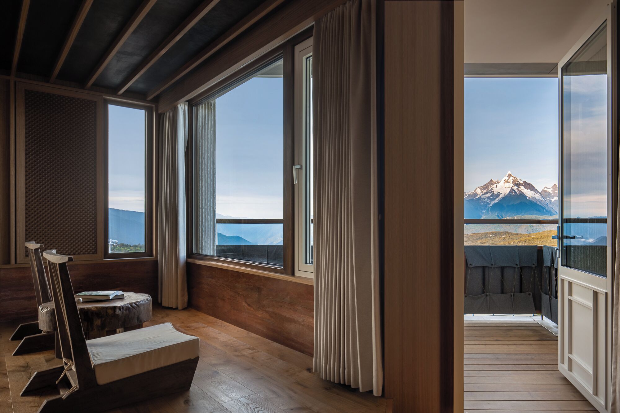 Superior Suite | Blackout curtains, iron/ironing board, free WiFi, bed sheets