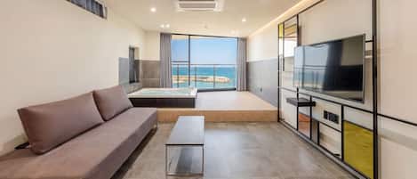 Basic Room, 1 Bedroom (A401 (No Pets)) | 1 bedroom, free WiFi