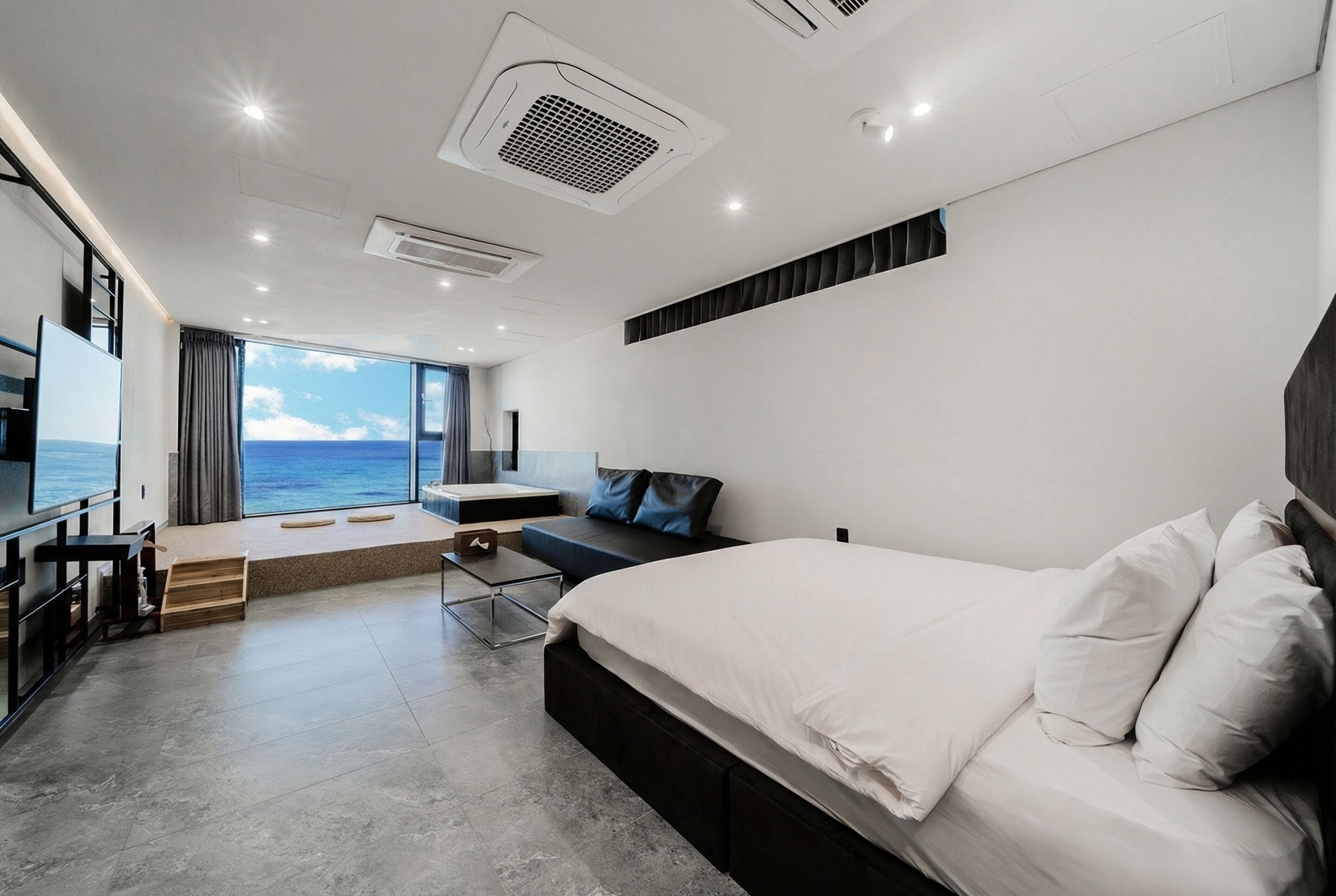 Basic Room, 1 Bedroom (B504) | 1 bedroom, free WiFi