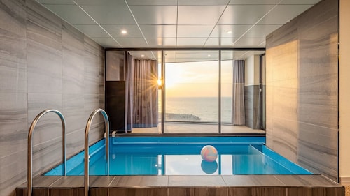 Sokcho W&jiseda Spa Poolvilla