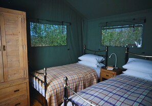 2 chambres, draps fournis