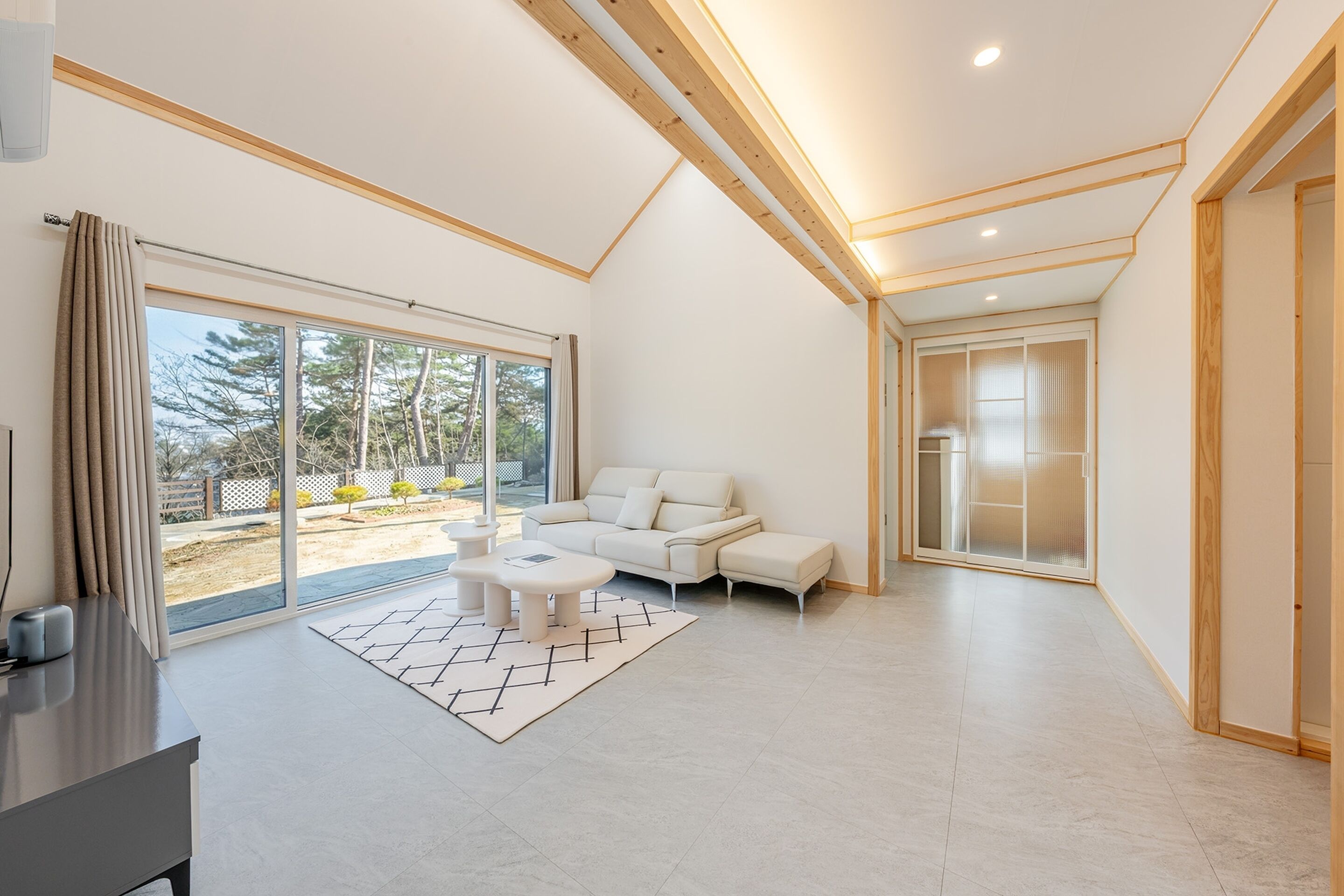 基础客房, 2 间卧室 (Eondeokwie Dokchae) | 2 多间卧室、免费 WiFi