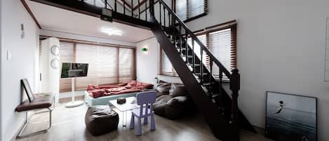 Basic Room, 1 Bedroom (103(Pet-friendly)) | 1 bedroom, free WiFi